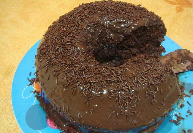 Bolo de chocolate rápido e maravilhoso