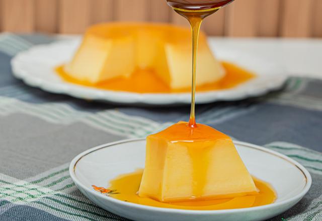 Calda de caramelo para pudim