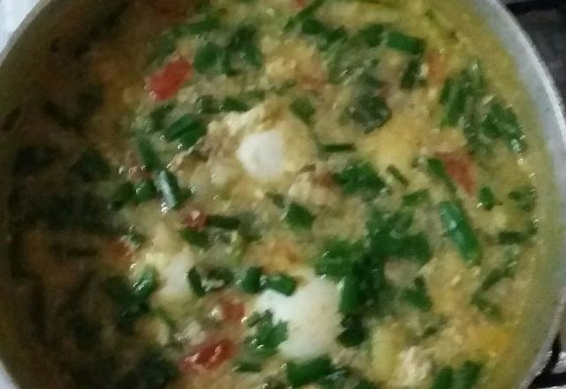 Caldo de ovos