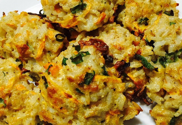 Bolinho de arroz integral assado