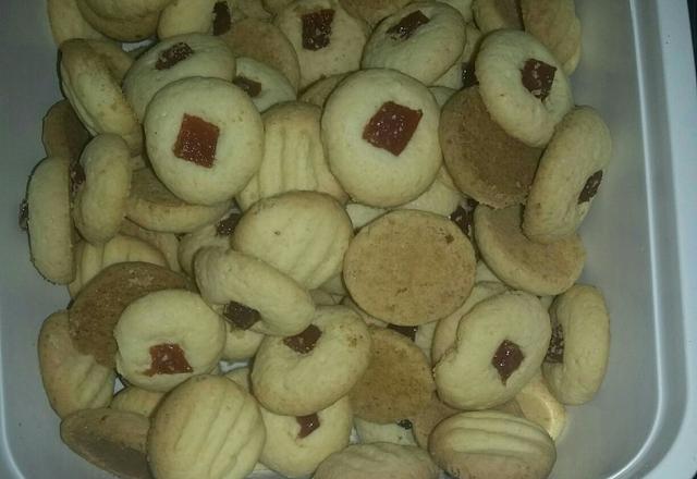 Sequilhos com goiabada