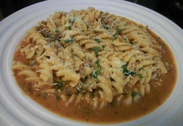 Macarrão estrogonofe