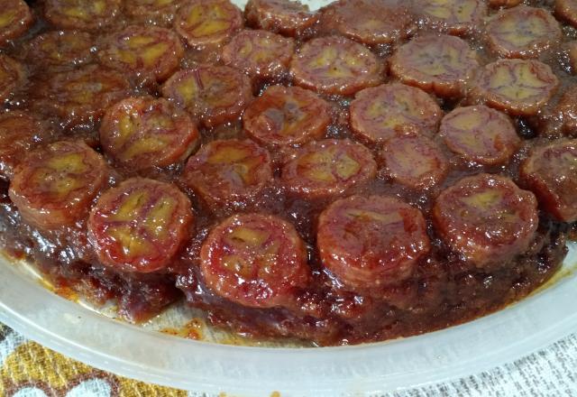 Torta de banana super fácil da vó Eva