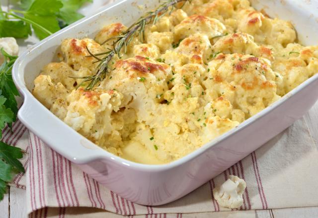 Couve-flor gratinada com molho branco e queijo