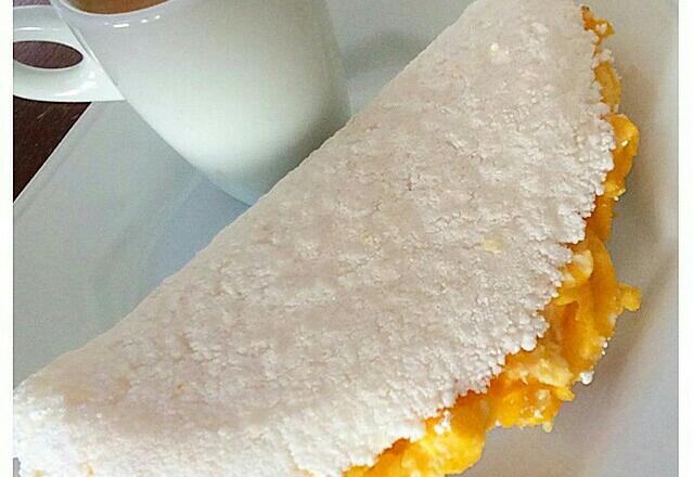 Tapioca de queijo com ovos