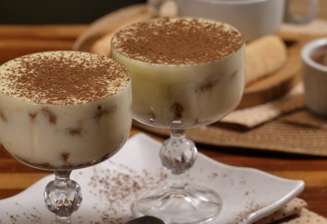 Tiramisù na Taça