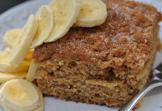 Bolo de banana integral e funcional de liquidificador
