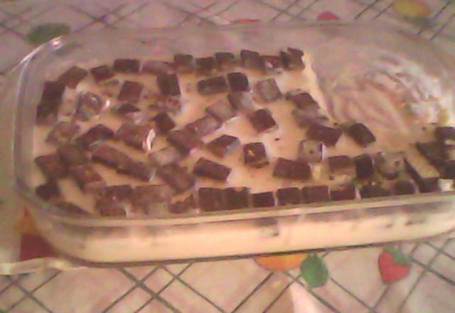Creme de limão com biscoito wafer com cobertura de chocolate