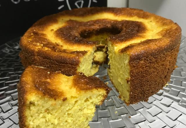Bolo de milho com aveia