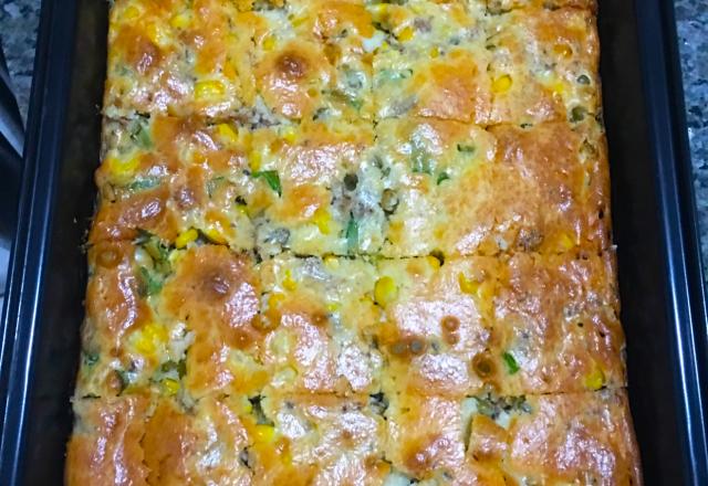 Torta salgada com atum