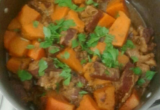 Abóbora com carne seca