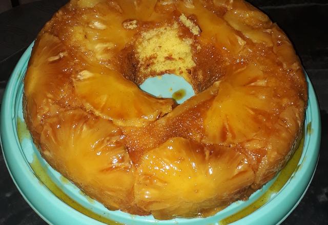 Torta de abacaxi