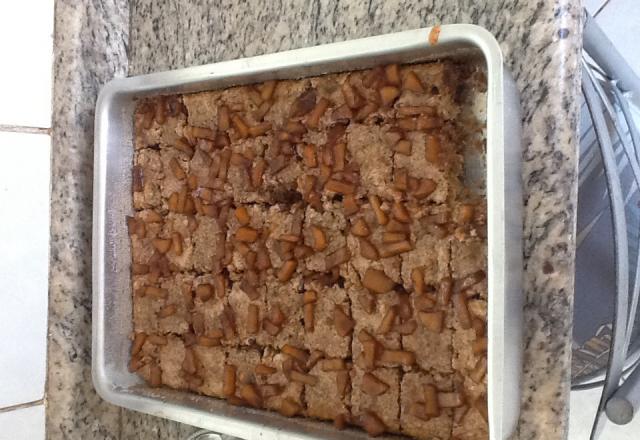 Calda de maçã com limão para bolo integral