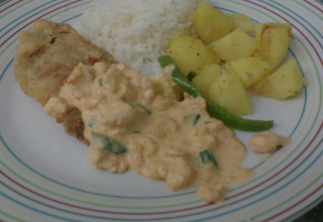Filé de peixe ao molho de camarão