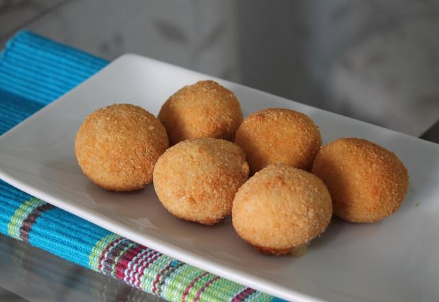 Bolinha de queijo