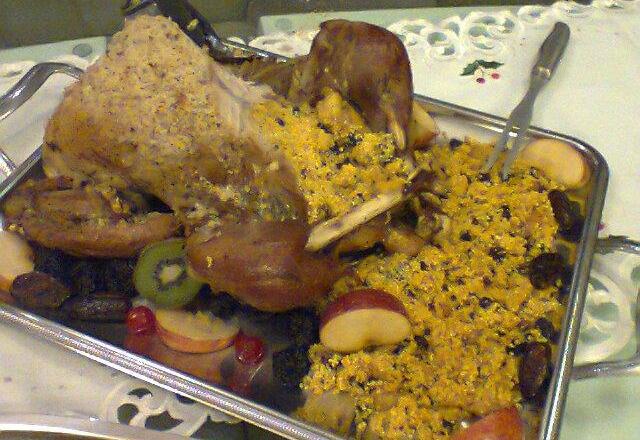 Frango chique com cuscuz agridoce