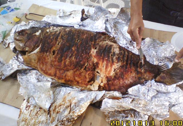 Tambaqui assado na brasa