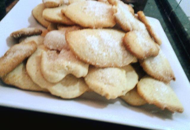 Biscoitinhos açucarados caseiros