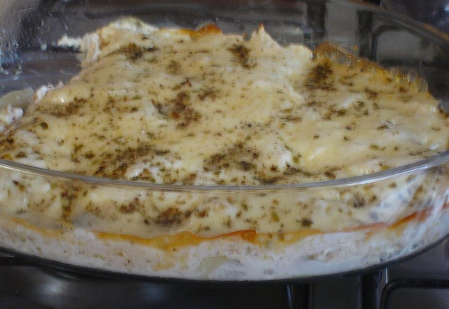 Batata gratinada com frango