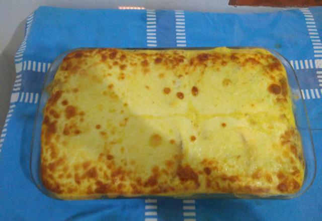 Bolo salgado de frango (quente)