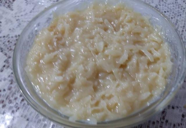 Cocada cremosa de colher