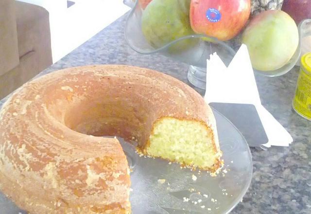 Bolo de limão