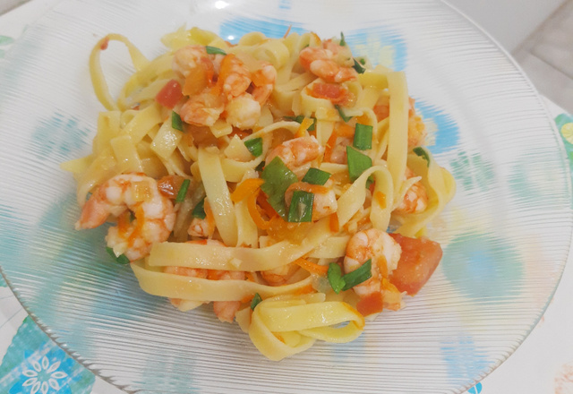 Fettuccine com camarão