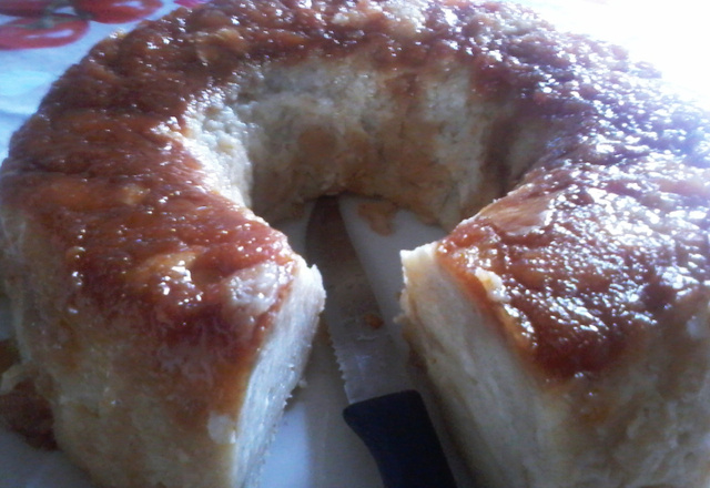 Pudim de pão sem leite condensado e sem banho-maria