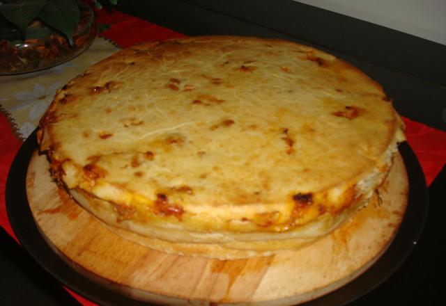Torta salgada de liquidificador com sobras de pernil