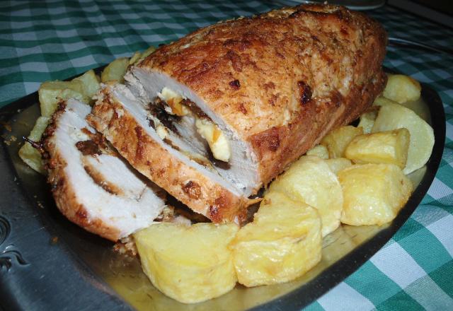 Lombo recheado com ameixa e provolone