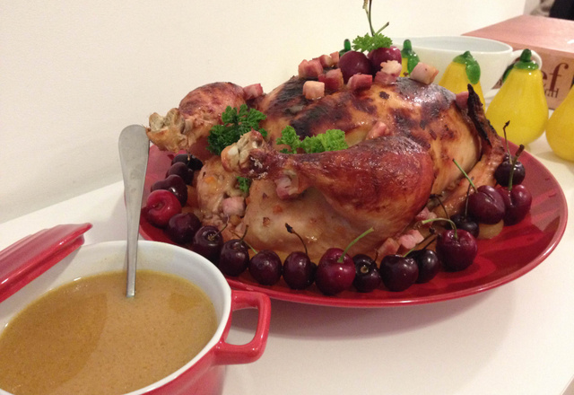 Fiesta Seara com molho de laranja e croutons de bacon