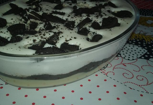 Pavê de biscoito recheado