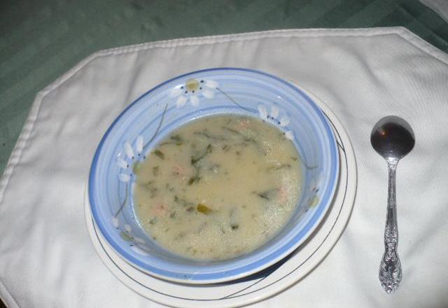 Caldo verde (com calabresa ou bacon)