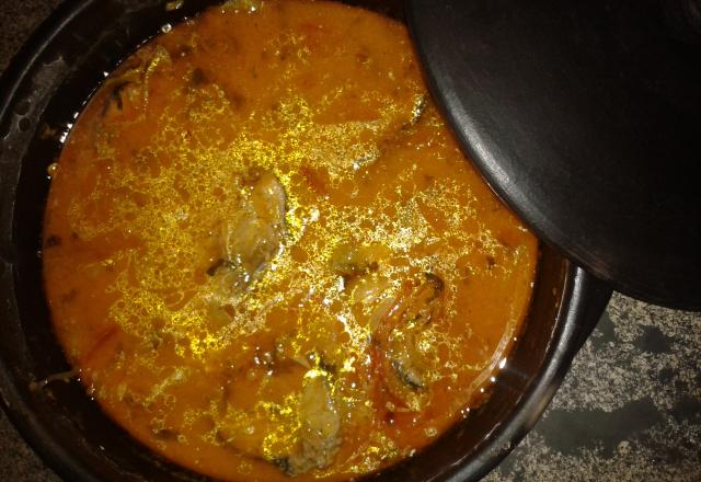 Moqueca de peixe ao camarão