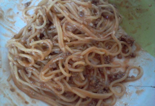 Macarronada à bolonhesa