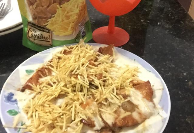 Peito de frango grelhado com requeijão