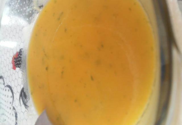 Sopa de batata e cenoura