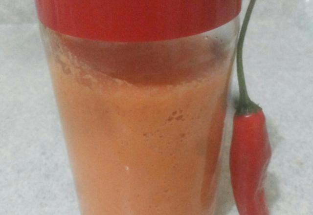 Molho de pimenta dedo-de-moça
