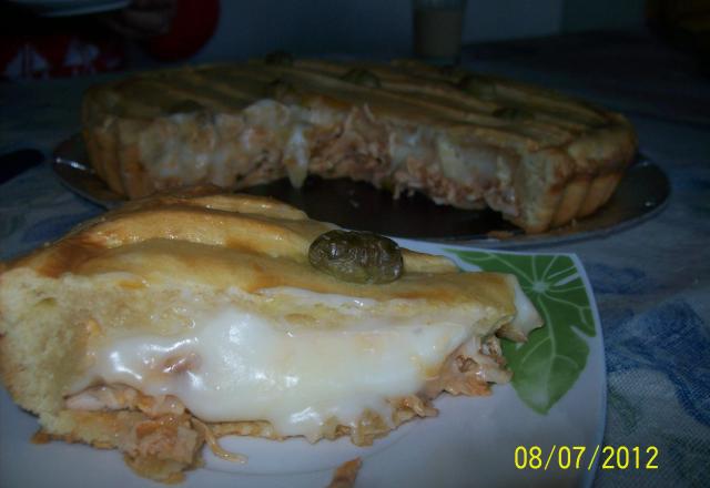 Empadão de frango com catupiry