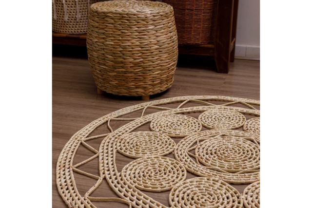 Tapete em palha natural boho rústico deixa o espaço mais charmoso (Divulgação: Shopee)