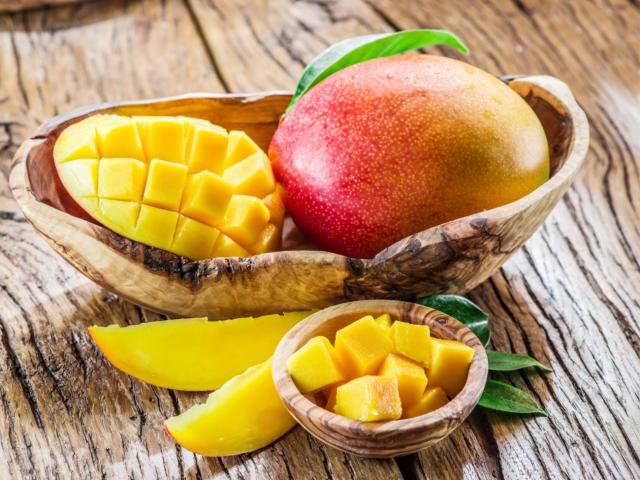 O poder da manga na memória: descubra esse e outros motivos pra comer muito essa fruta