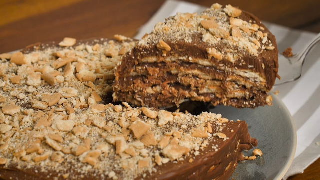 Sobremesas de Páscoa: veja 30 receitas de pavês, tortas e outras delícias