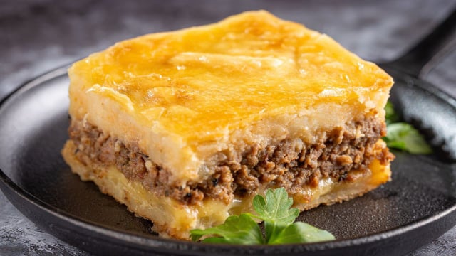 Chega de almoçar arroz e feijão todo dia: TudoGostoso ensina uma receita de escondidinho de carne moída fácil, rápido e muito saboroso