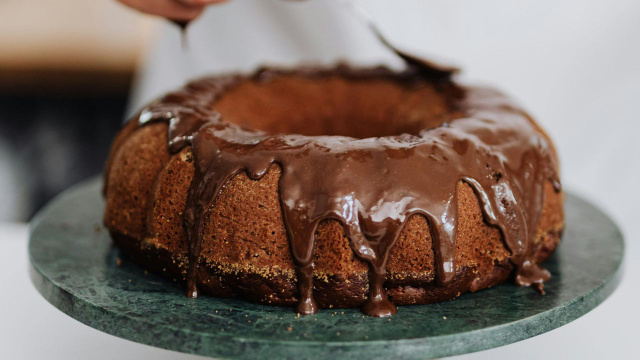 Uma receita para um bolo de chocolate fácil, rápido e incrivelmente reconfortante