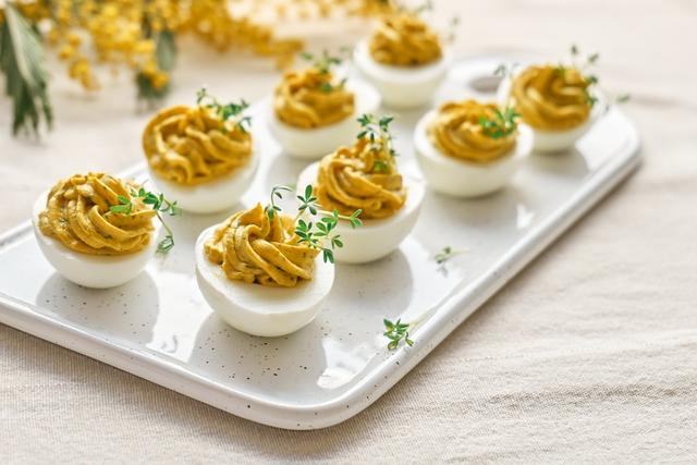 Ovos mimosa 4 vezes menos gorduroso: descubra o ingrediente que substitui a maionese para uma receita melhor