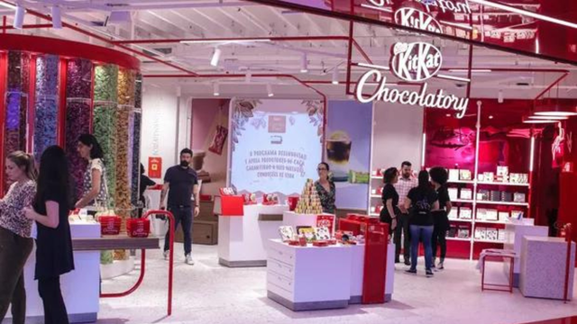 Kitkat de mate com limão? E de caipirinha? Os sabores cariocas existem e estarão na primeira loja da KitKat no Rio!