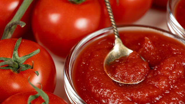 Molho, extrato e passata de tomate: Entenda as diferenças entre cada ingrediente e qual o melhor para cada receita
