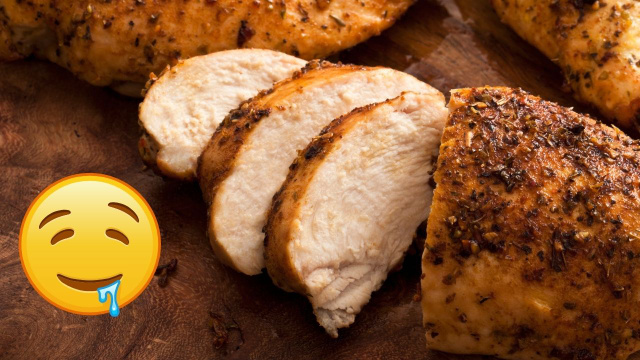 Receita de peito de frango molhadinho sem fritar: aprendi esse truque com a minha mãe