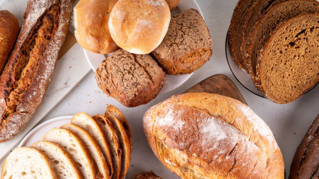 Nutricionistas explicam se o pão integral ou o pão de centeio é mais saudável e qual devemos escolher: "Eu sempre o recomendo aos meus clientes"