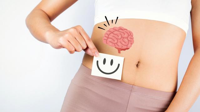 7 hábitos diários para aumentar o poder do cérebro e melhorar sua saúde intestinal (não são difíceis!)
